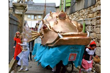 Lo Drac, notre animal totémique, lors du carnaval en mars 